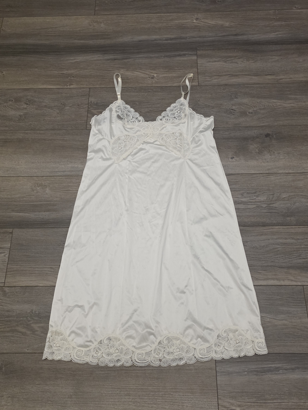 Vintage Vanity Fair Nylon Full Slip Dress Lace Trim Sz [38]